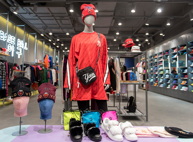 MLB Korea: Authentic Streetwear Fashion